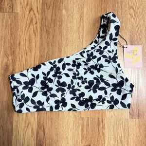 SKATIE Ellis top in Greenwich 🖤